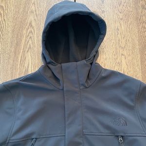 The North Face Men's Apex Bionic Trench Coat - TNF Black